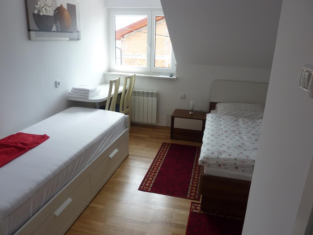 Rooms & Apartment Mira G. 포스토이나 외부 사진